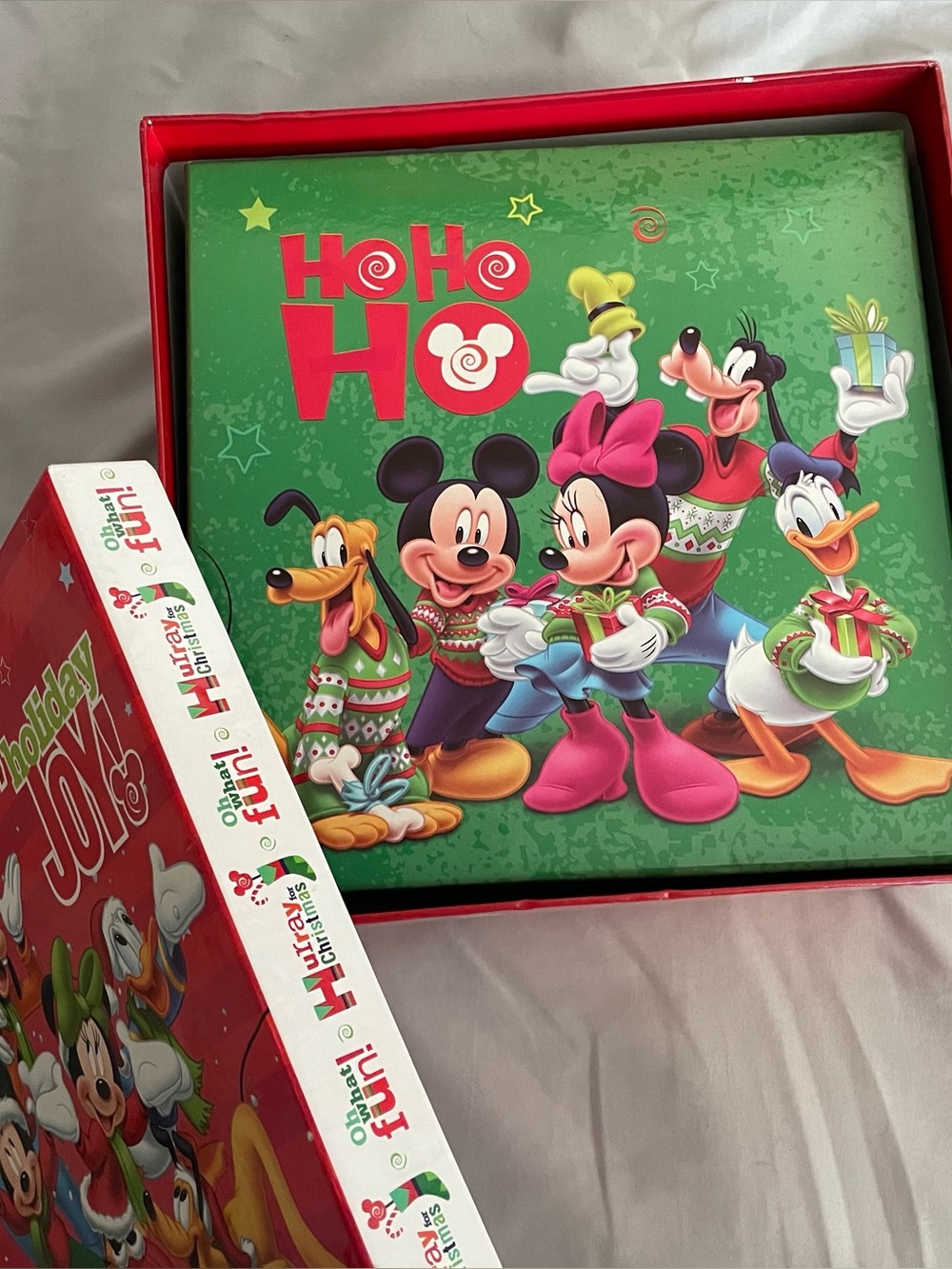 Mickey & Friends Christmas Nesting Boxes - Picture 2 of 5
